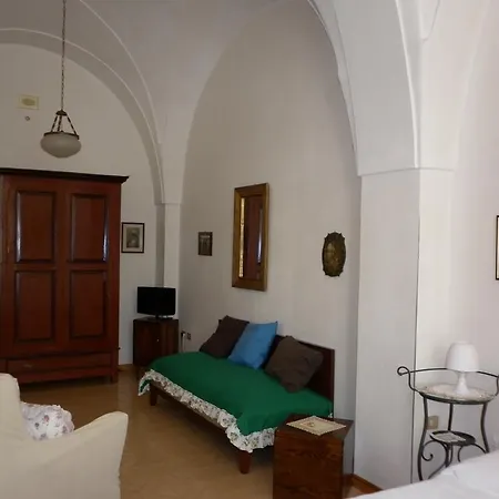 Semesterbostad Fascino D'antico